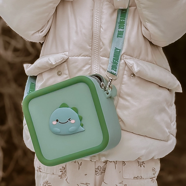 The Zoofamily Silikontasche Dino