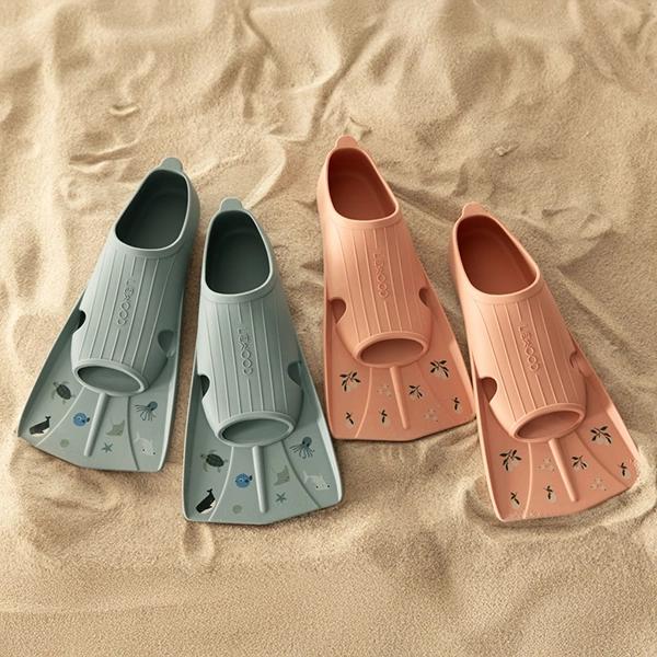 LIEWOOD Schwimmflossen Gustav Peach / Tuscany rose